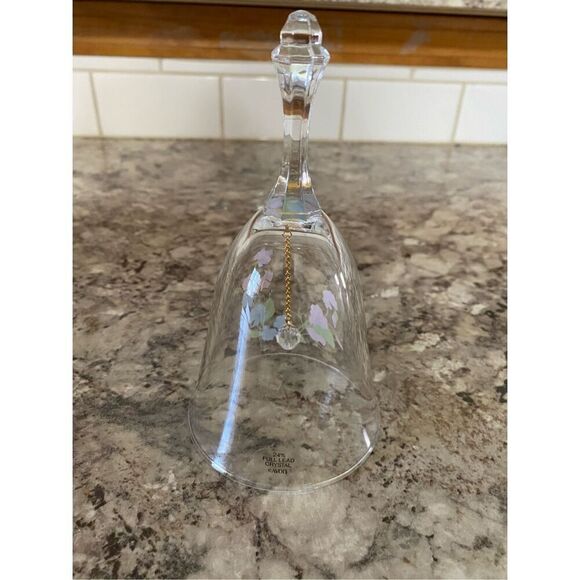 Avon April Crystal Bell 24% Full Lead Crystal - Picture 2 of 3